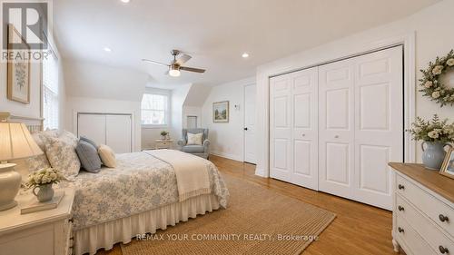 4219 Stouffville Road, Whitchurch-Stouffville, ON - Indoor Photo Showing Bedroom