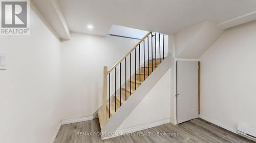 4219 Stouffville Road, Whitchurch-Stouffville, ON - Indoor Photo Showing Other Room
