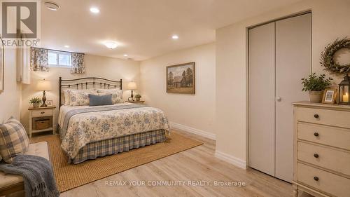 4219 Stouffville Road, Whitchurch-Stouffville, ON - Indoor Photo Showing Bedroom