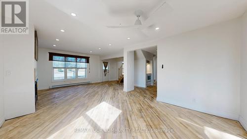 4219 Stouffville Road, Whitchurch-Stouffville, ON - Indoor Photo Showing Other Room