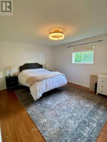276 Clonakilty Line, Selwyn, ON - Indoor Photo Showing Bedroom