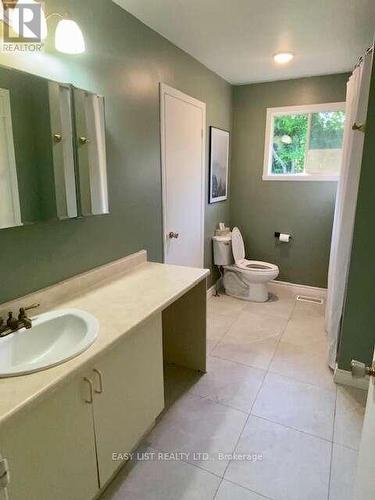 276 Clonakilty Line, Selwyn, ON - Indoor Photo Showing Bathroom
