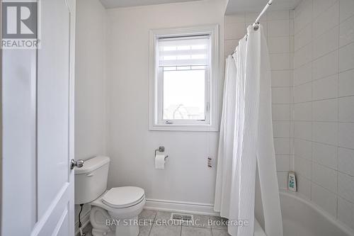 23 Trail Boulevard, Springwater, ON - Indoor Photo Showing Bathroom