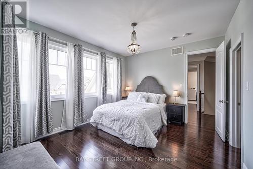 23 Trail Boulevard, Springwater, ON - Indoor Photo Showing Bedroom