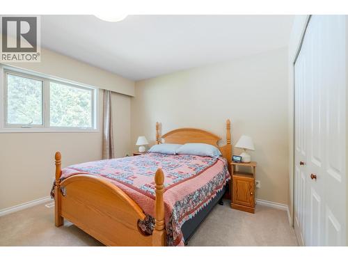 4882 Gloinnzun Crescent, 108 Mile Ranch, BC - Indoor Photo Showing Bedroom