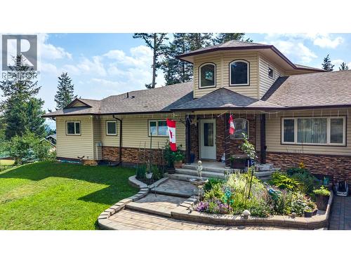 4882 Gloinnzun Crescent, 108 Mile Ranch, BC - Outdoor