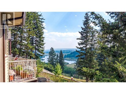 4882 Gloinnzun Crescent, 108 Mile Ranch, BC - Outdoor