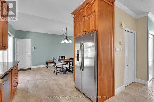 6983 Lakes Park Drive, Ottawa, ON - Indoor Photo Showing Other Room