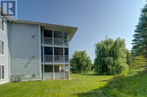 8 - 30 Mulligan Lane, Wasaga Beach, ON - Outdoor With Balcony