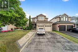35 WELDON STREET  Whitby, ON L1R 2T5