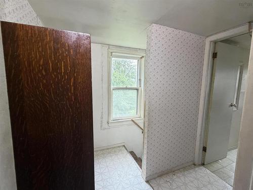 10346 Sherbrooke Road, Priestville, NS - Indoor Photo Showing Other Room