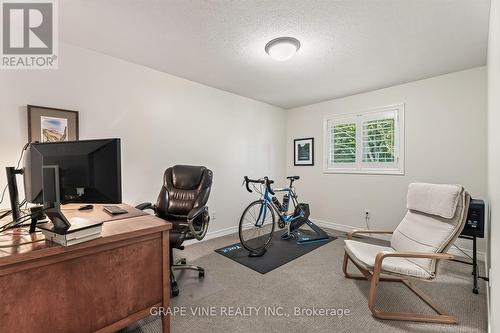 36 Baslaw Drive, Ottawa, ON - Indoor Photo Showing Office