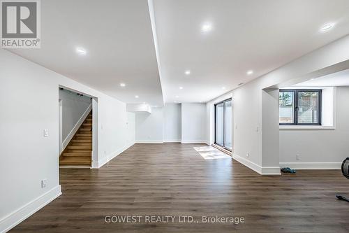 402 Niar Avenue, Mississauga, ON - Indoor Photo Showing Other Room