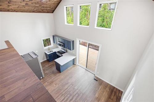 0 Elm Cr, Valhalla Beach, MB - Indoor