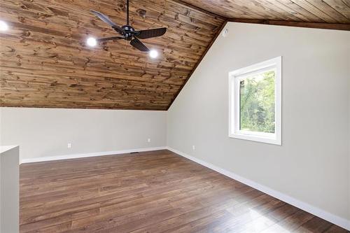 0 Elm Cr, Valhalla Beach, MB - Indoor Photo Showing Other Room
