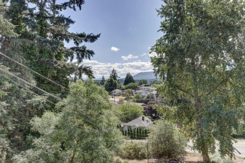 995 Franklyn St, Nanaimo, BC 