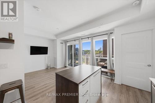 515 - 25 Neighbourhood Lane, Toronto, ON - Indoor