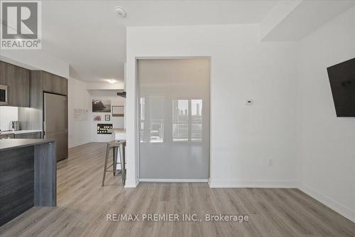 515 - 25 Neighbourhood Lane, Toronto, ON - Indoor