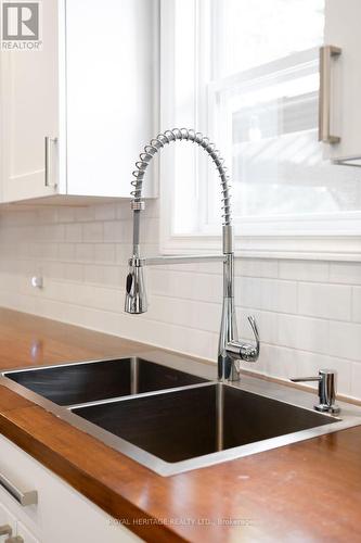 20195 62 Highway, Tudor And Cashel (Tudor Ward), ON - Indoor Photo Showing Kitchen With Double Sink