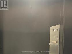 1911 - 50 DUNFIELD AVENUE Toronto, ON M4S 3A4