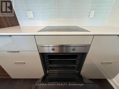 2501 - 88 Scott Street, Toronto, ON - Indoor Photo Showing Kitchen