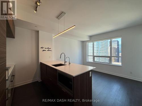 2501 - 88 Scott Street, Toronto, ON - Indoor Photo Showing Kitchen