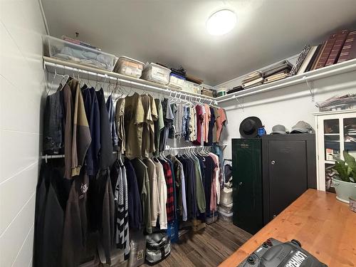 16 James Road, Kenora, ON - Indoor With Storage