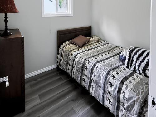 3188 Highway 596, Keewatin, ON - Indoor Photo Showing Bedroom