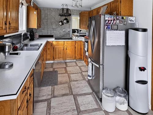 3188 Highway 596, Keewatin, ON - Indoor Photo Showing Kitchen With Double Sink