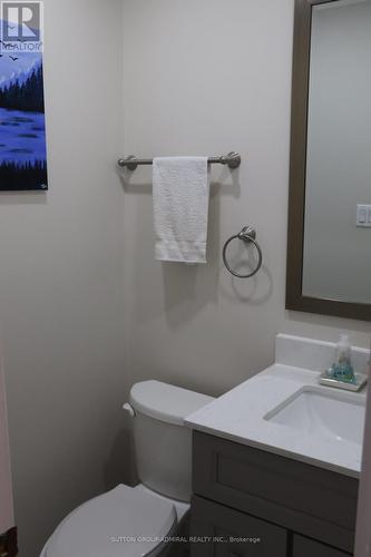15 Apollo Road, Markham, ON - Indoor Photo Showing Bathroom