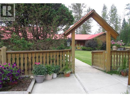 5177 Clearwater Valley Road, Clearwater, BC - Outdoor With Deck Patio Veranda