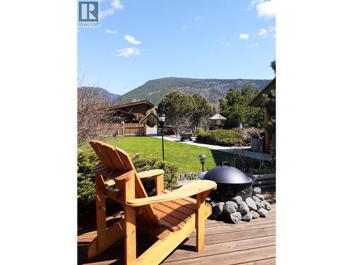 5177 Clearwater Valley Road, Clearwater, BC - Outdoor