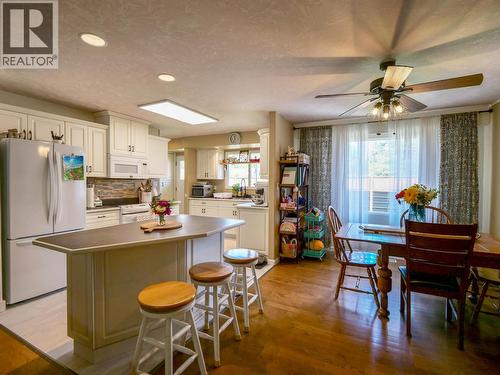 1291 Picard Avenue, Quesnel, BC - Indoor Photo Showing Dining Room