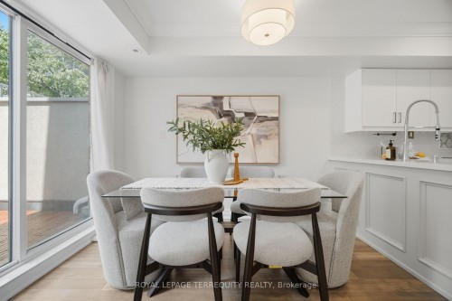 148-10 Merchant Lane, Toronto, ON - Indoor Photo Showing Dining Room