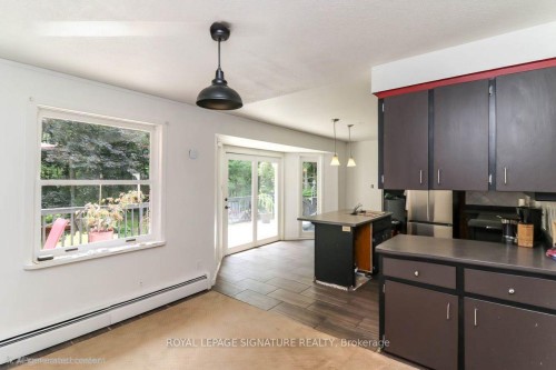 1729 Mosley Street, Wasaga Beach, ON - Indoor Photo Showing Kitchen
