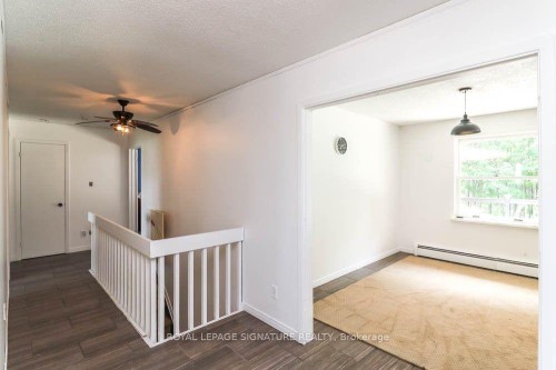 1729 Mosley Street, Wasaga Beach, ON - Indoor Photo Showing Other Room