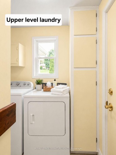 1729 Mosley Street, Wasaga Beach, ON - Indoor Photo Showing Laundry Room