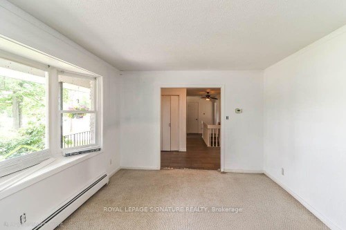 1729 Mosley Street, Wasaga Beach, ON - Indoor Photo Showing Other Room