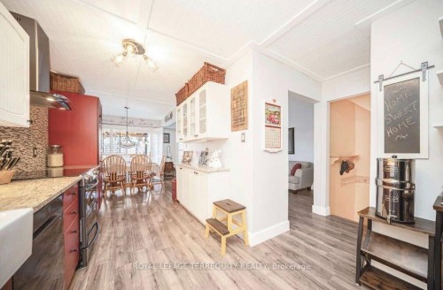 72-72 Carisbrooke Court, Brampton, ON - Indoor Photo Showing Kitchen