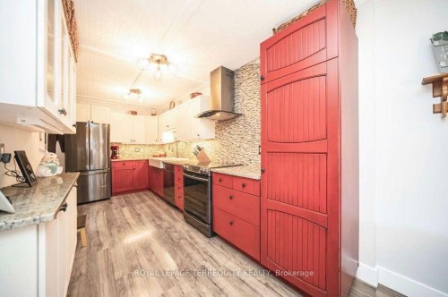 72-72 Carisbrooke Court, Brampton, ON - Indoor Photo Showing Kitchen