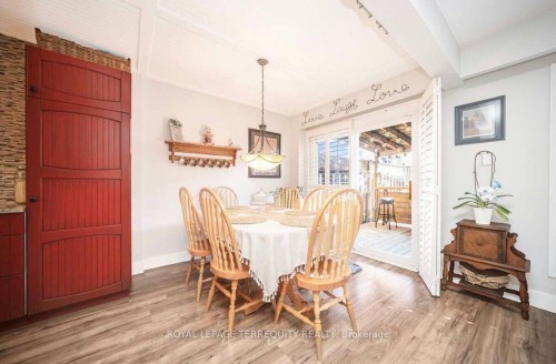 72-72 Carisbrooke Court, Brampton, ON - Indoor Photo Showing Dining Room