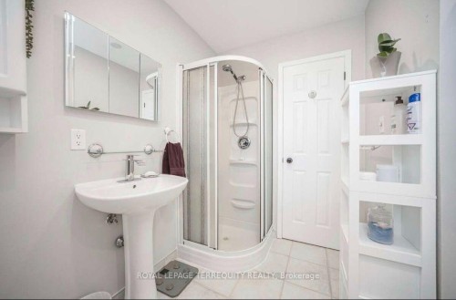 72-72 Carisbrooke Court, Brampton, ON - Indoor Photo Showing Bathroom
