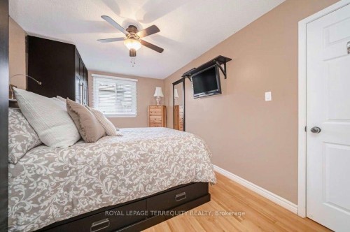 72-72 Carisbrooke Court, Brampton, ON - Indoor Photo Showing Bedroom