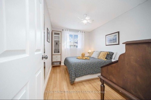 72-72 Carisbrooke Court, Brampton, ON - Indoor Photo Showing Bedroom