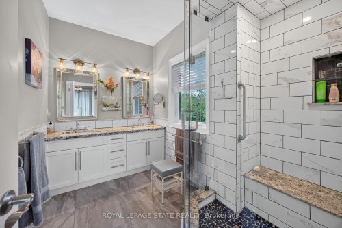 741 South Coast Drive, Haldimand, ON - Indoor Photo Showing Bathroom