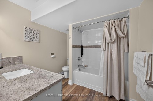 741 South Coast Drive, Haldimand, ON - Indoor Photo Showing Bathroom