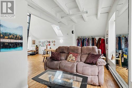 367 Booth Street, Ottawa, ON 