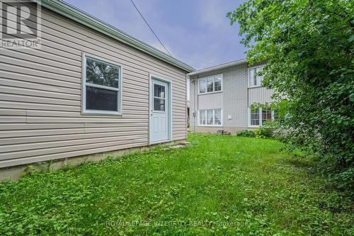 Back exterior - 1625 Baseline Road, Ottawa, ON - Outdoor
