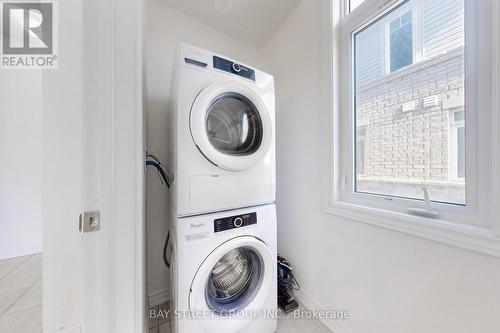 2623 Garrison Crossing, Pickering, ON - Indoor Photo Showing Laundry Room