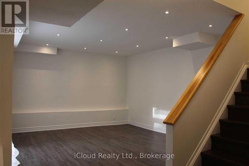 1449 Ithaca Court, Mississauga, ON - Indoor Photo Showing Other Room